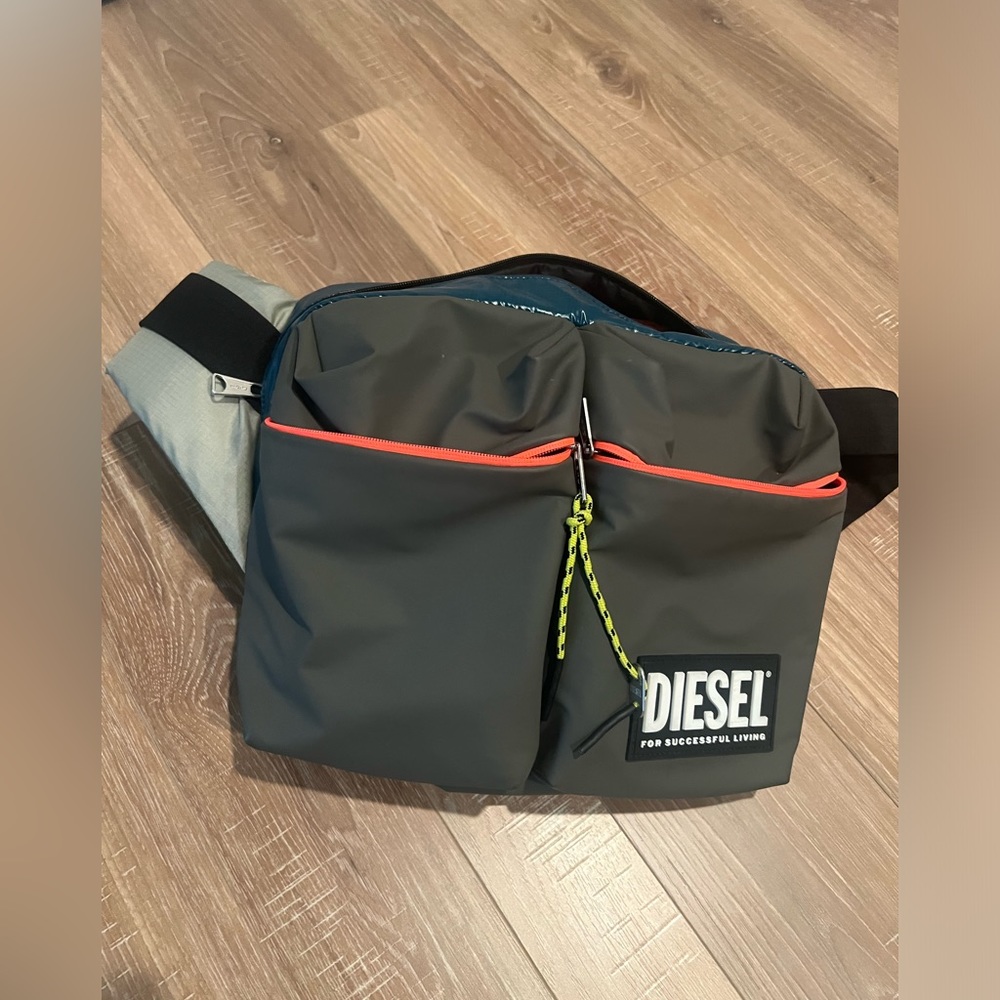 Diesel sling bag